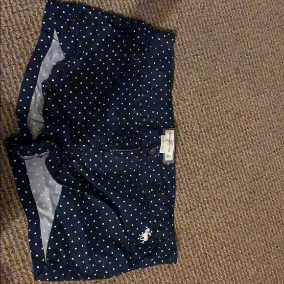 Shorts - Picture 1 of 2